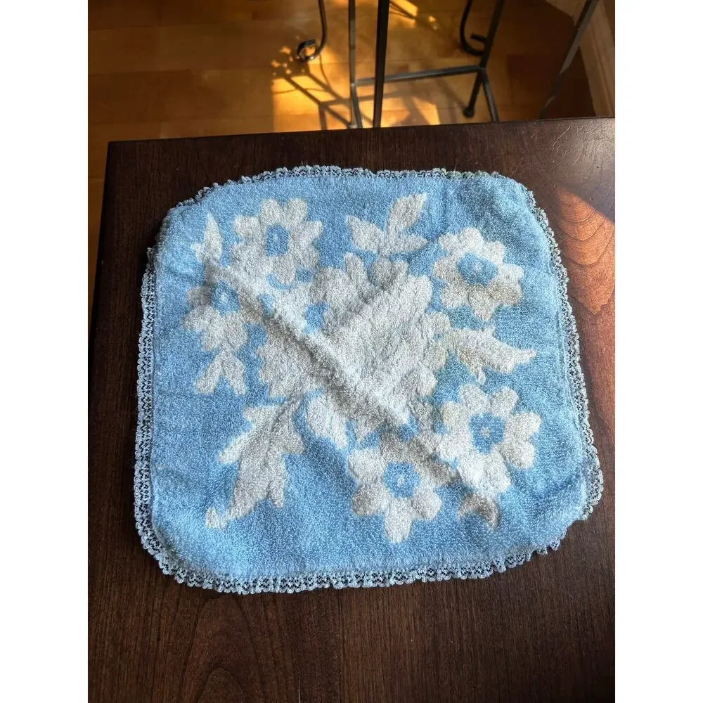 Fieldcrest vintage blue white floral terry washcloth lace border